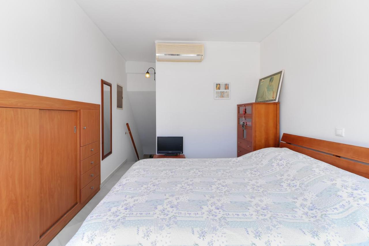 Апартаменты Zoumperi Cute And Cozy Close To Airport And Rafina Неа-Макри Экстерьер фото